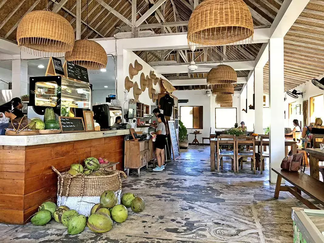 5. Bukit Cafe